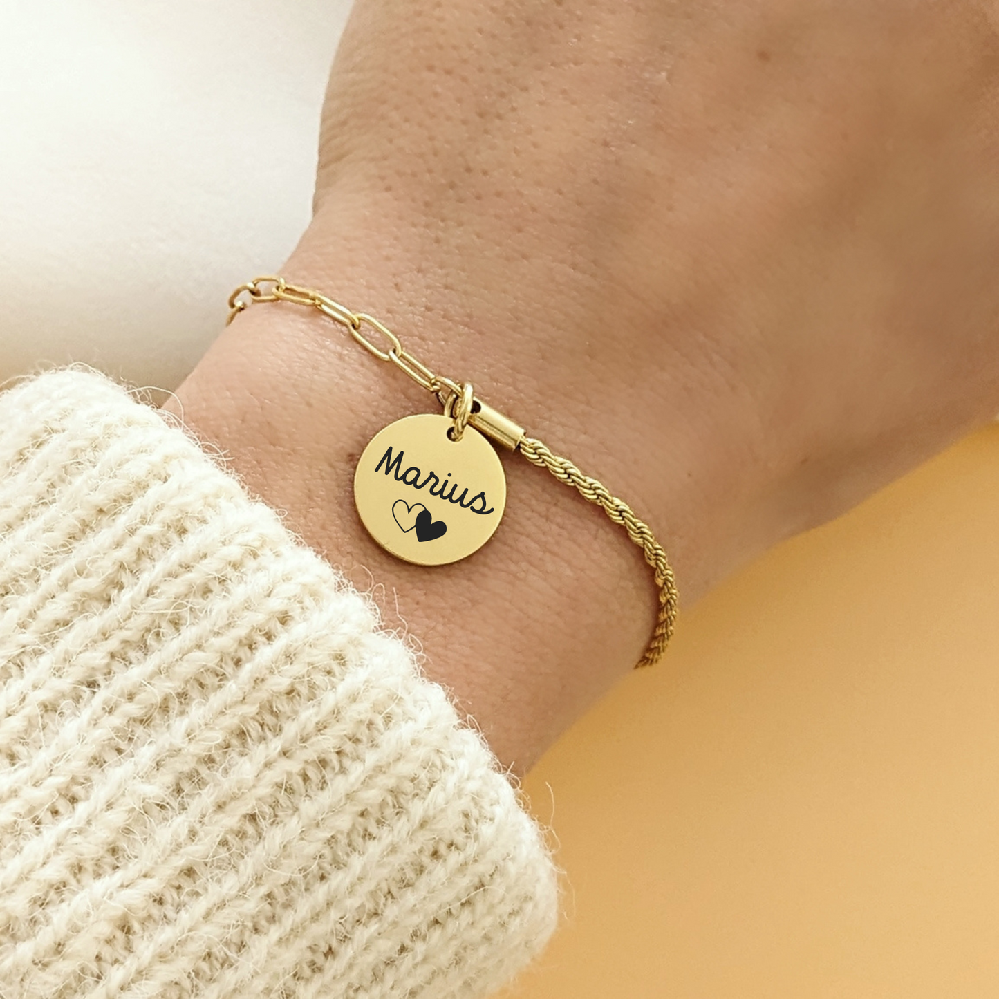 Bracelet avec chaîne twistée et médaille à graver